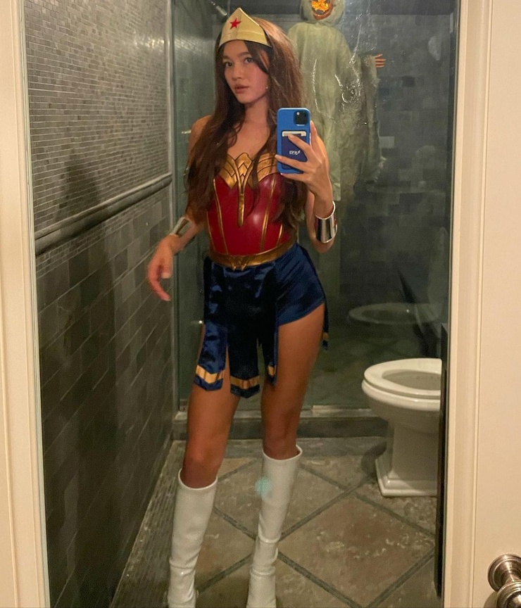 Lily Chee
