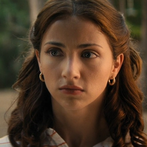 Emily Rudd