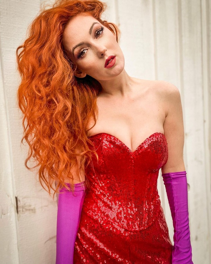Nicole Simone