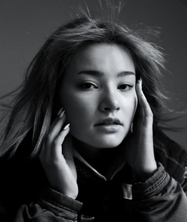 Ayumi Roux