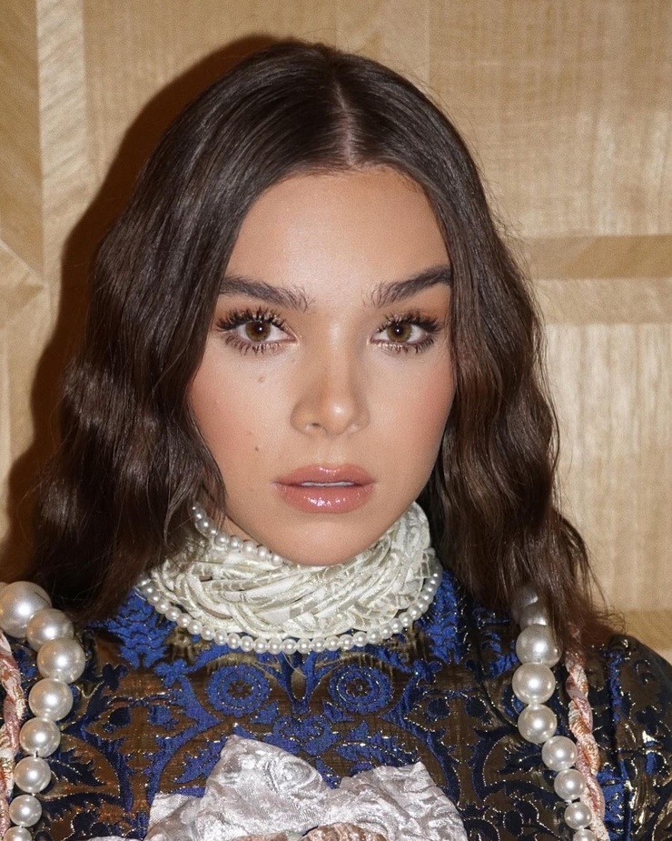 Hailee Steinfeld