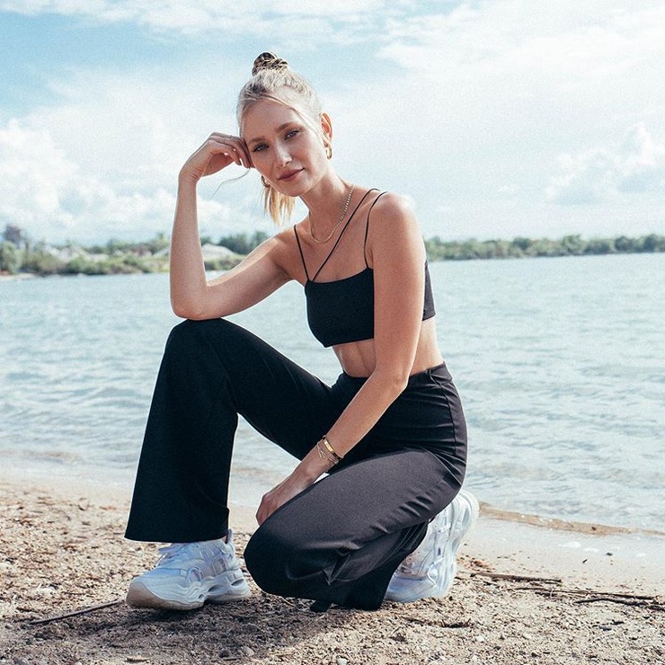 Carolin Niemczyk Carolin Niemczyk