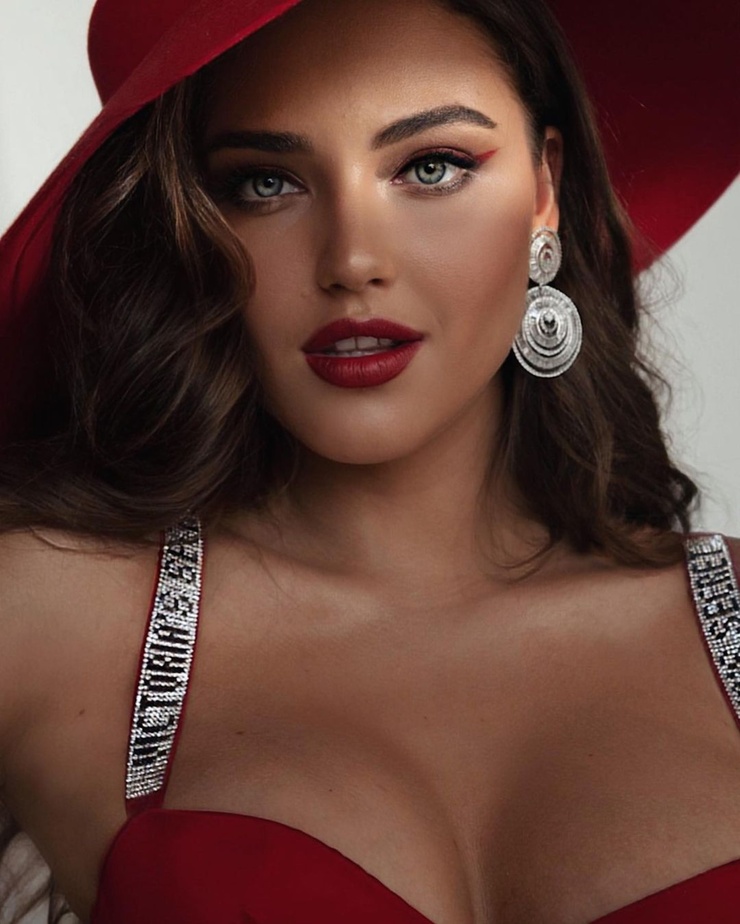 Kristina Krayt Kristina Krayt