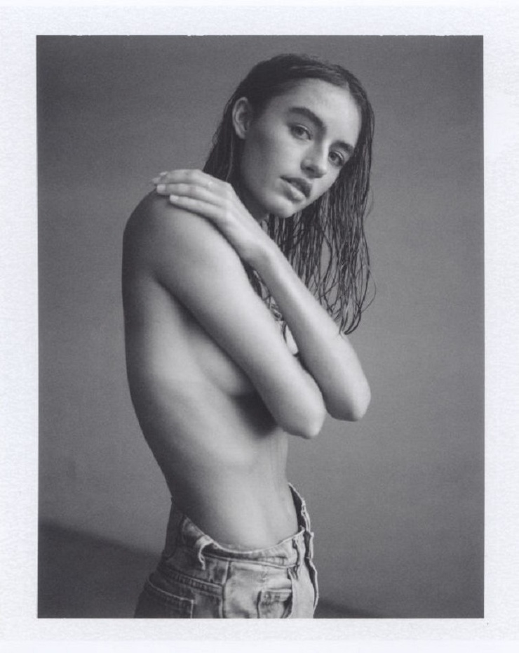 Sydney Walker (model)