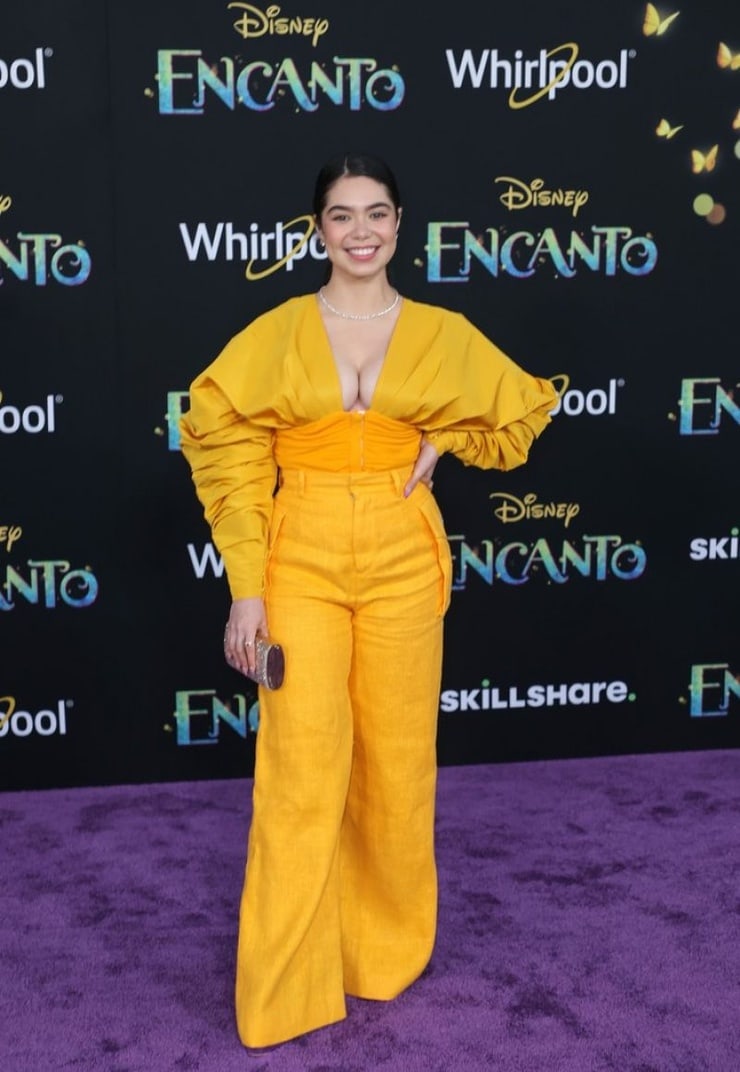 Auli'i Cravalho