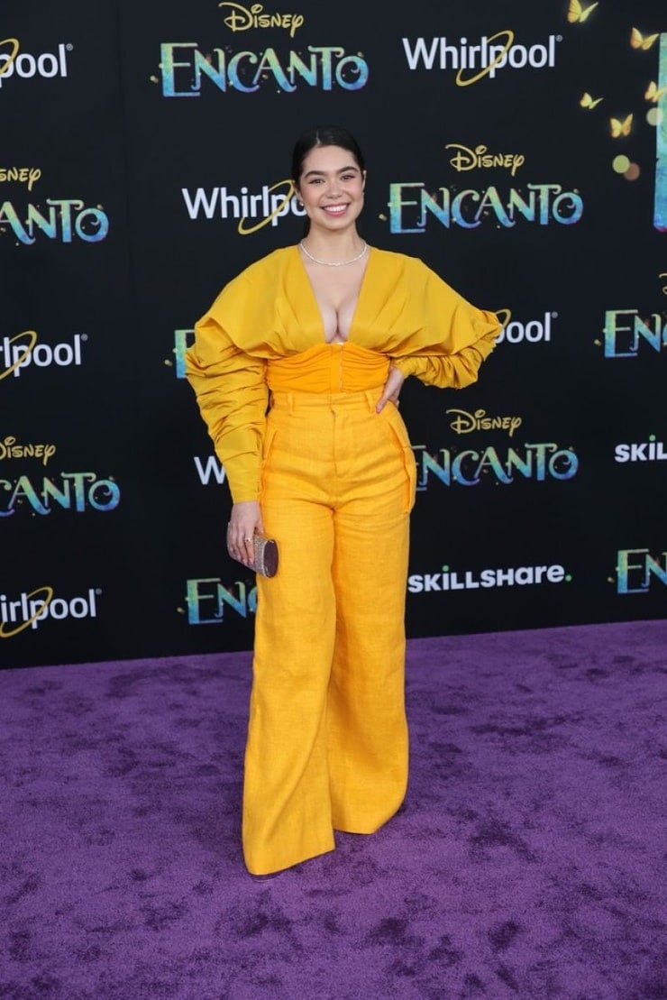 Auli'i Cravalho