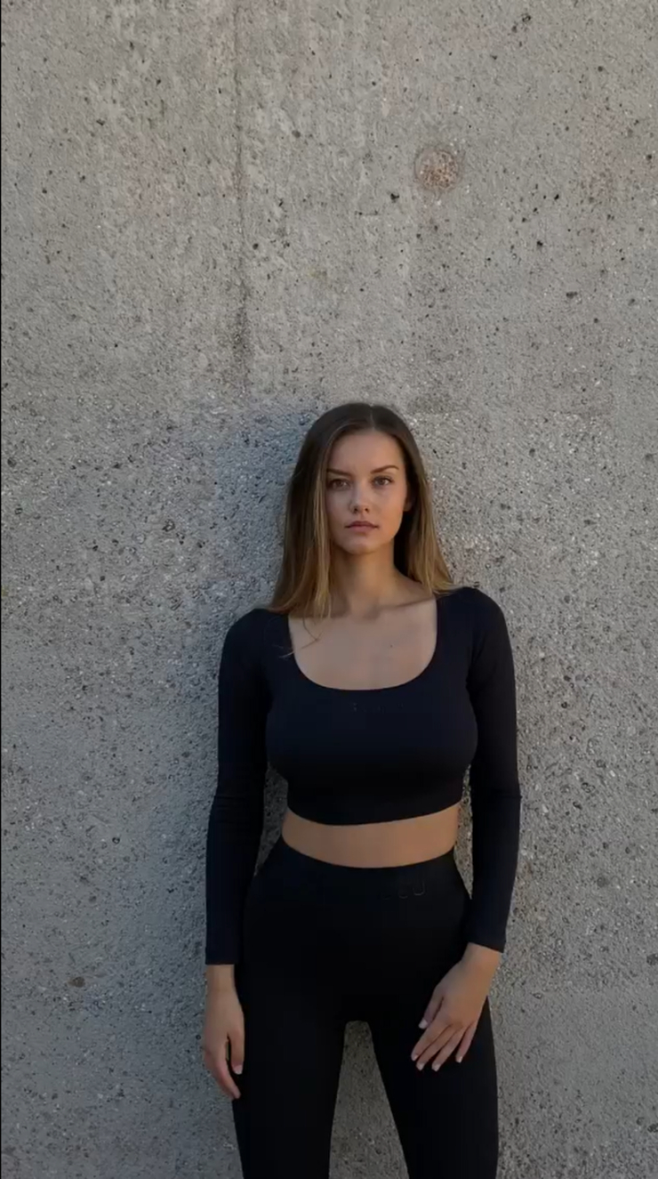 NICOLA CAVANIS NICOLA CAVANIS