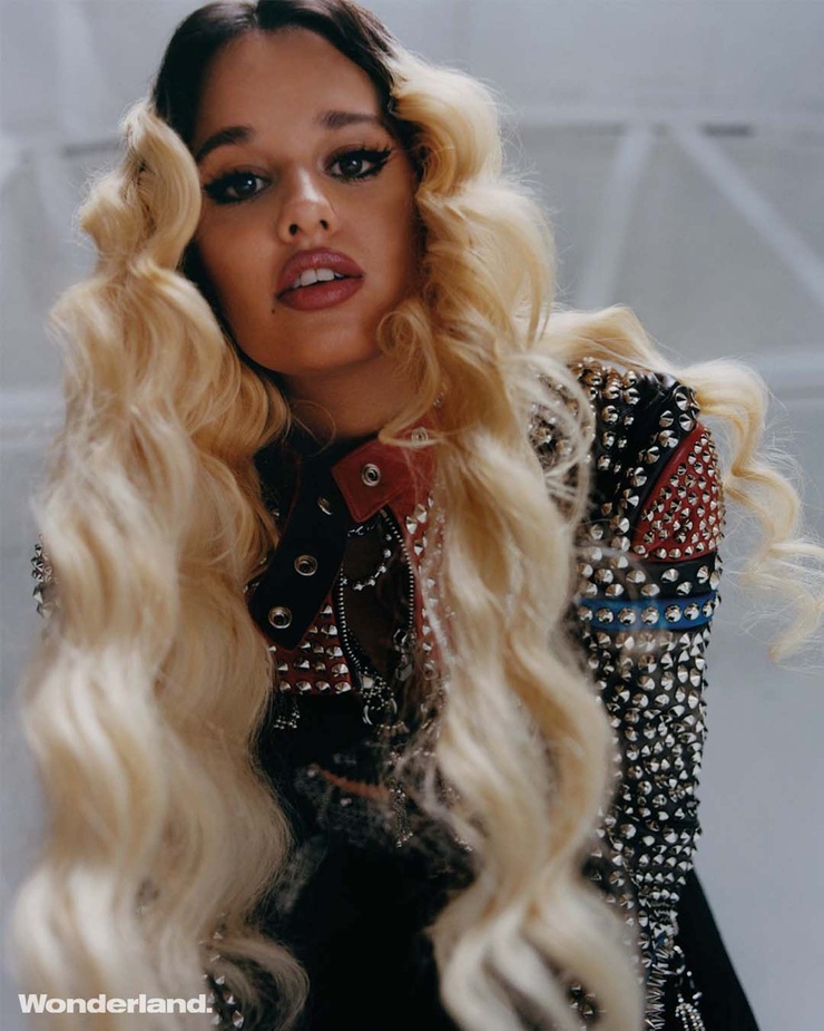 Tommy Genesis