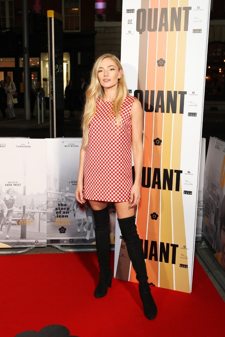 Clara Paget