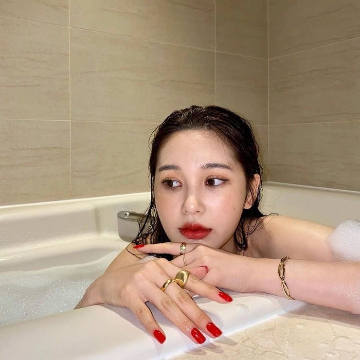 Shin Eun-ji