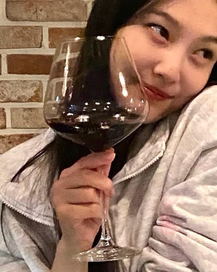 Joy (Park Soo Young)