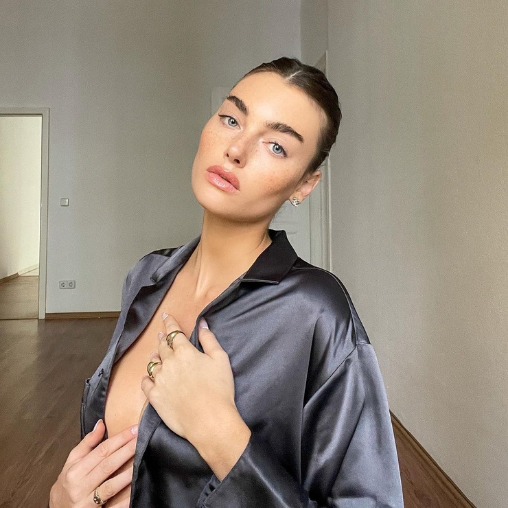 Celine Bethmann Celine Bethmann