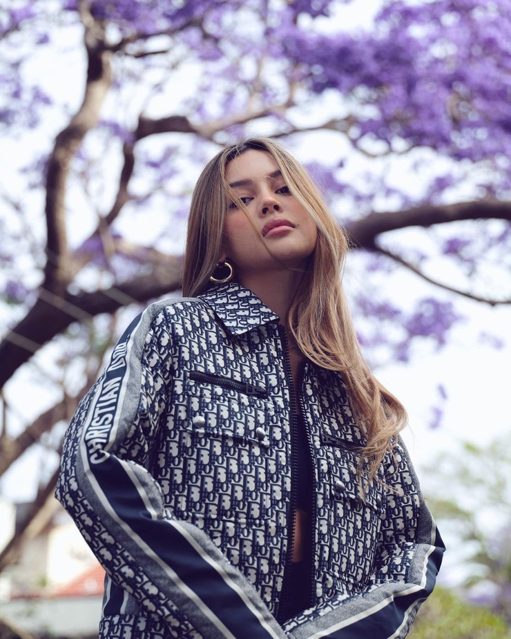 Lily Maymac