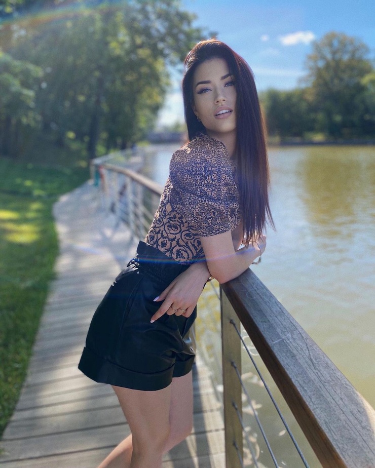 Alexandra Kosceleva Alexandra Kosceleva