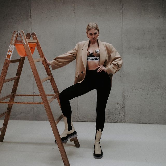 Carolin Niemczyk Carolin Niemczyk