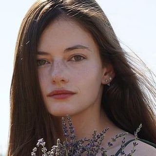 Mackenzie Foy