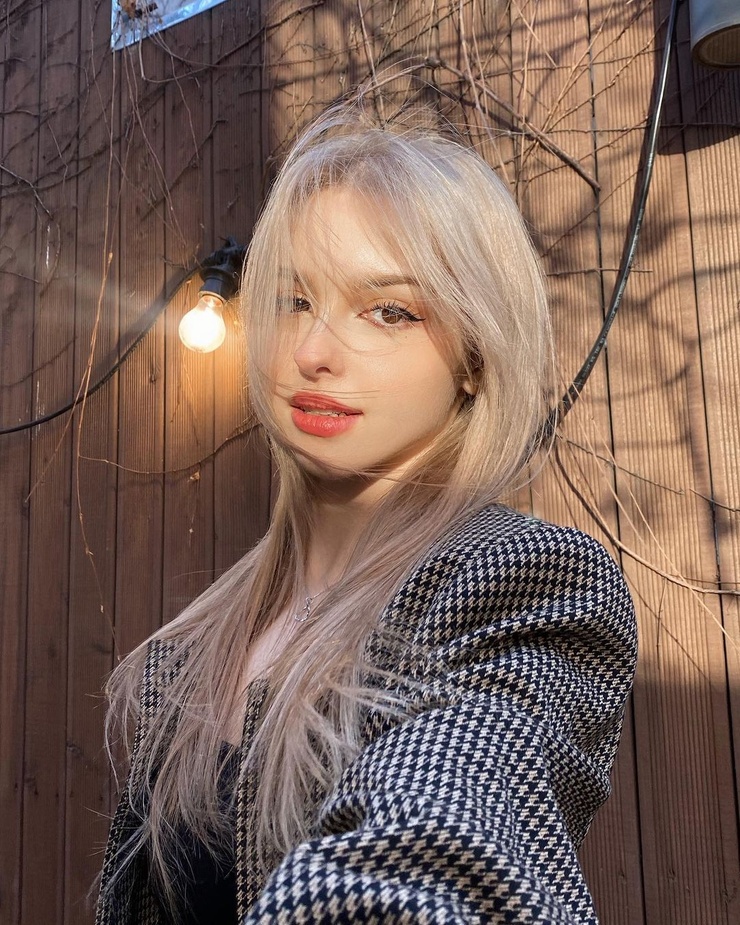 Elina Karimova