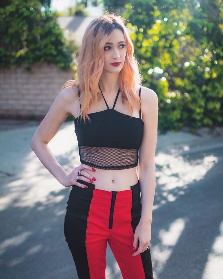 JaclynGlenn JaclynGlenn
