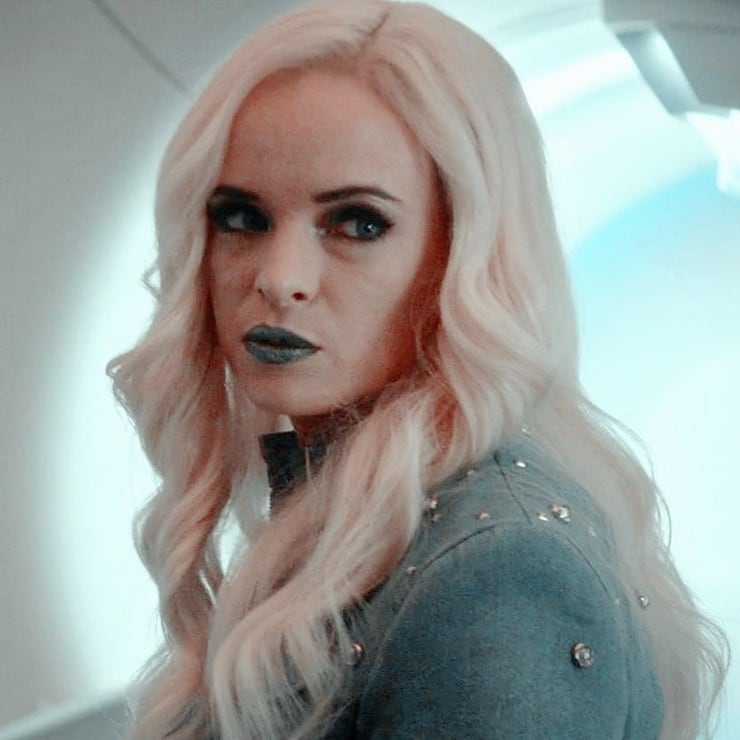 Picture Of Caitlin Snow Killer Frost Flash Cw