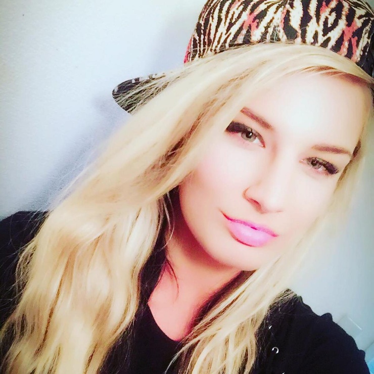 Toni Storm