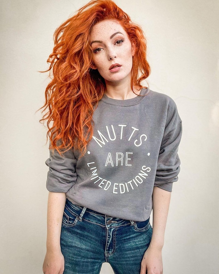 Nicole Simone