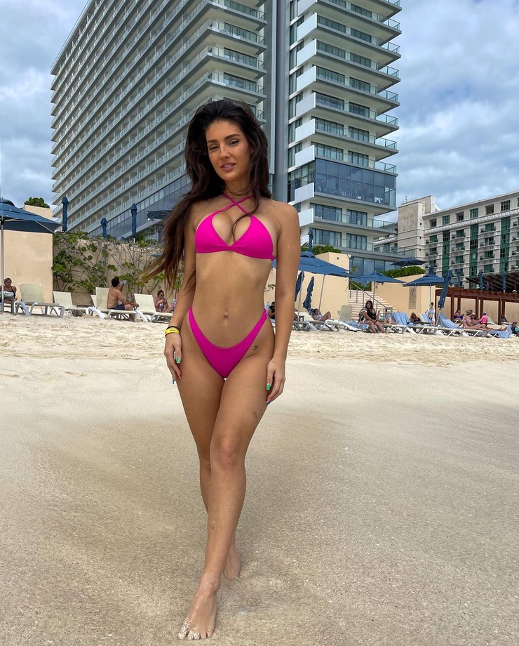 Natalie Gibson Natalie Gibson