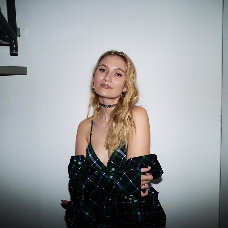 Carolin Niemczyk Carolin Niemczyk