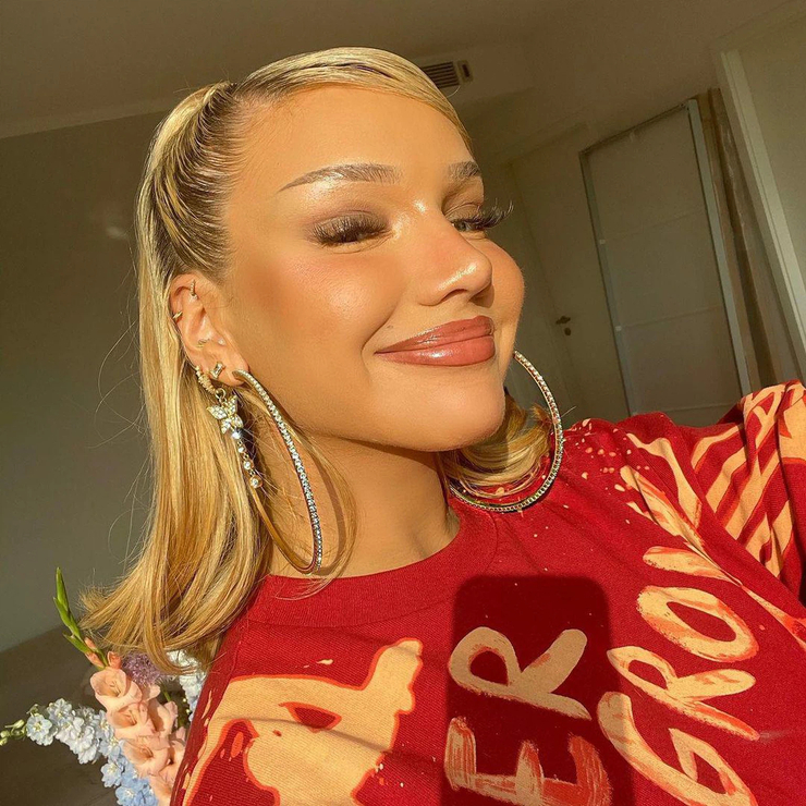 Shirin David