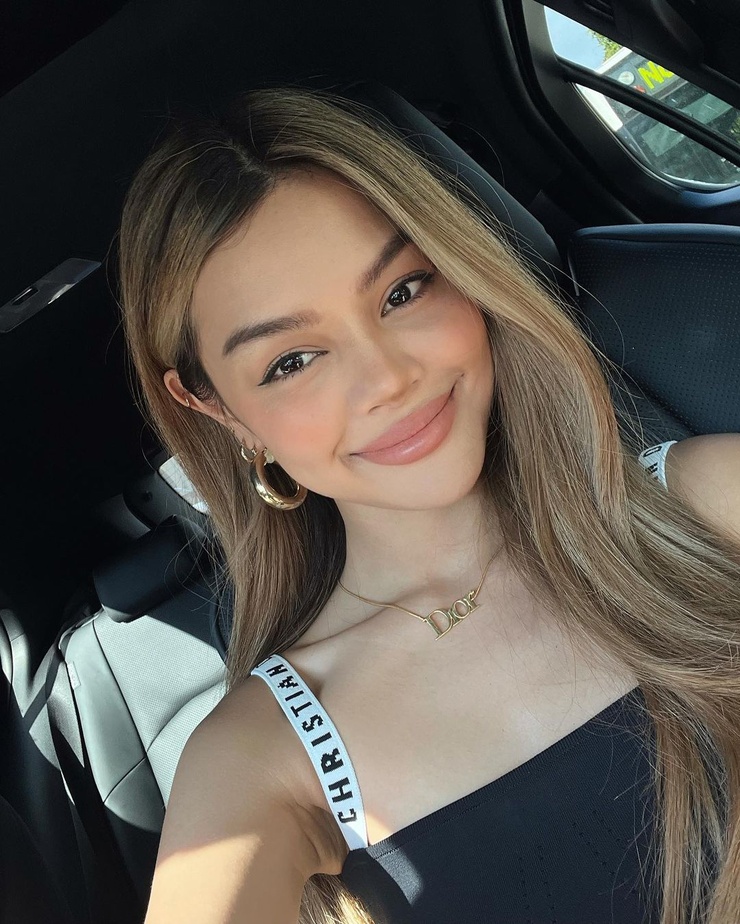 Lily Maymac Lily Maymac