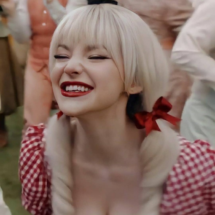 Dove Cameron Dove Cameron