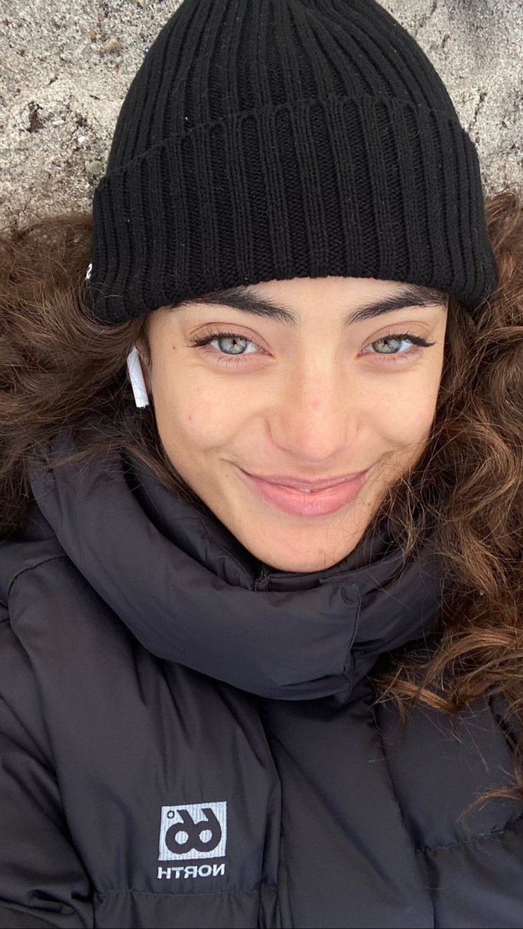 Vanessa Moe Vanessa Moe