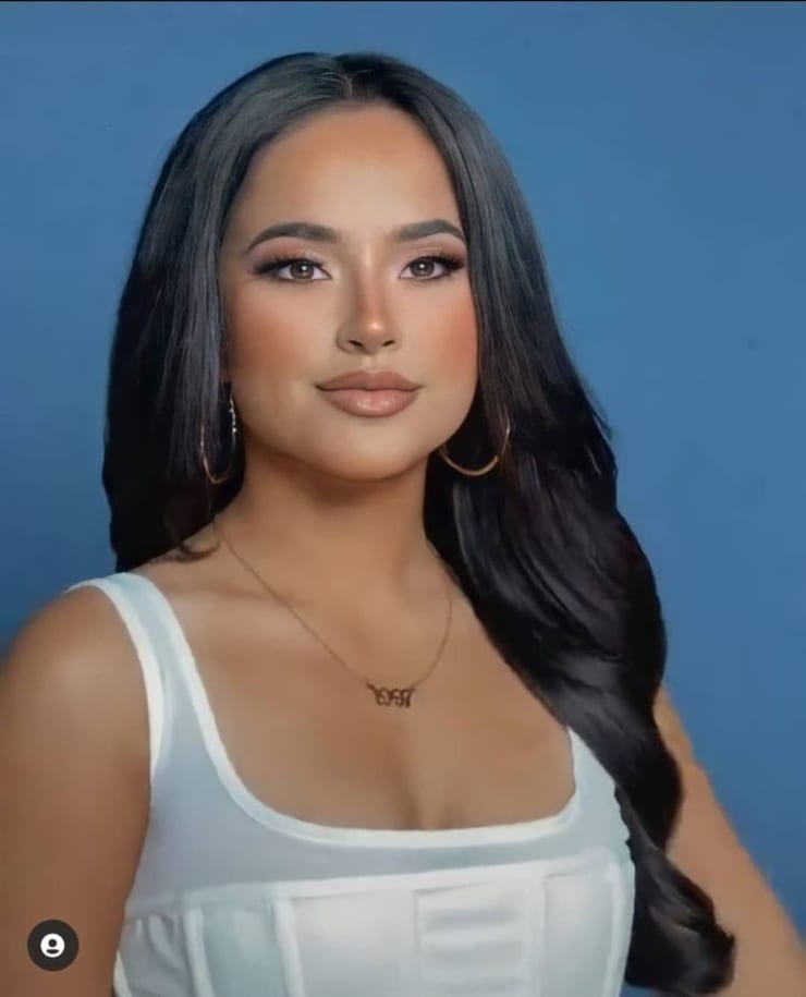 Becky G.