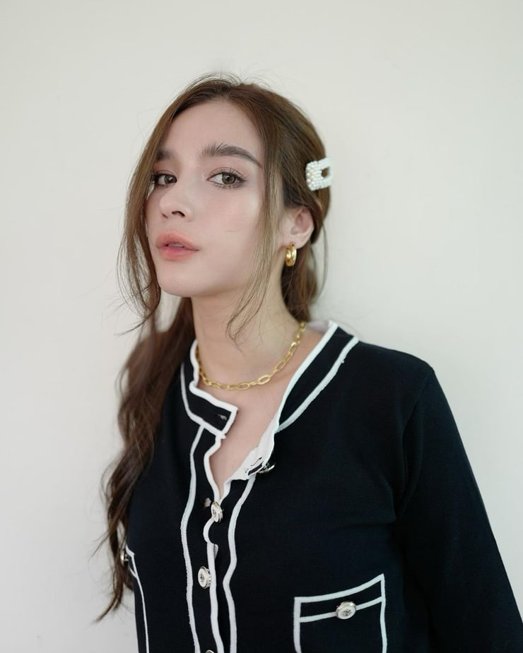 Wannarot Sonthichai