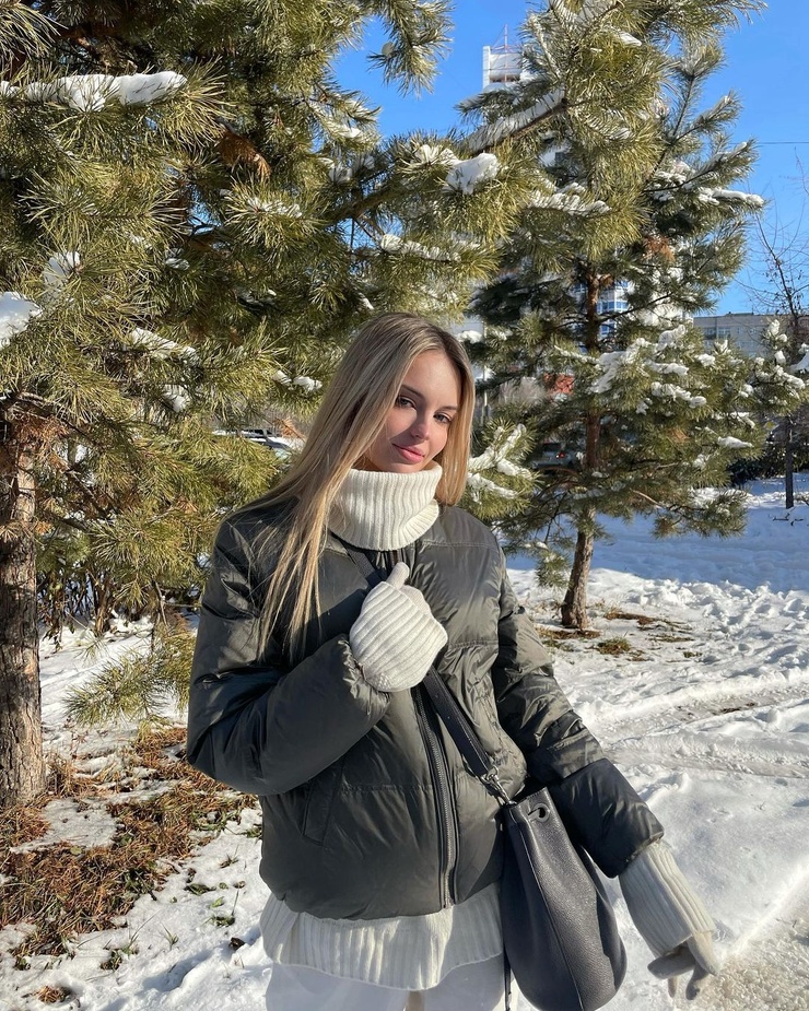 Donya Elizarova Donya Elizarova