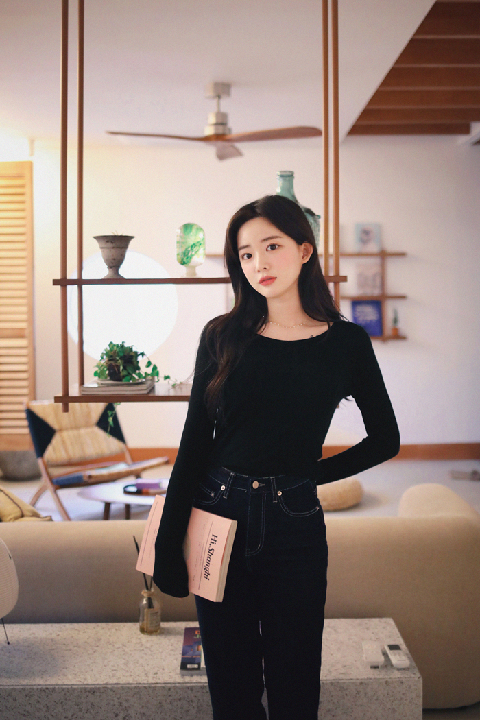 Choi Yoon Ji