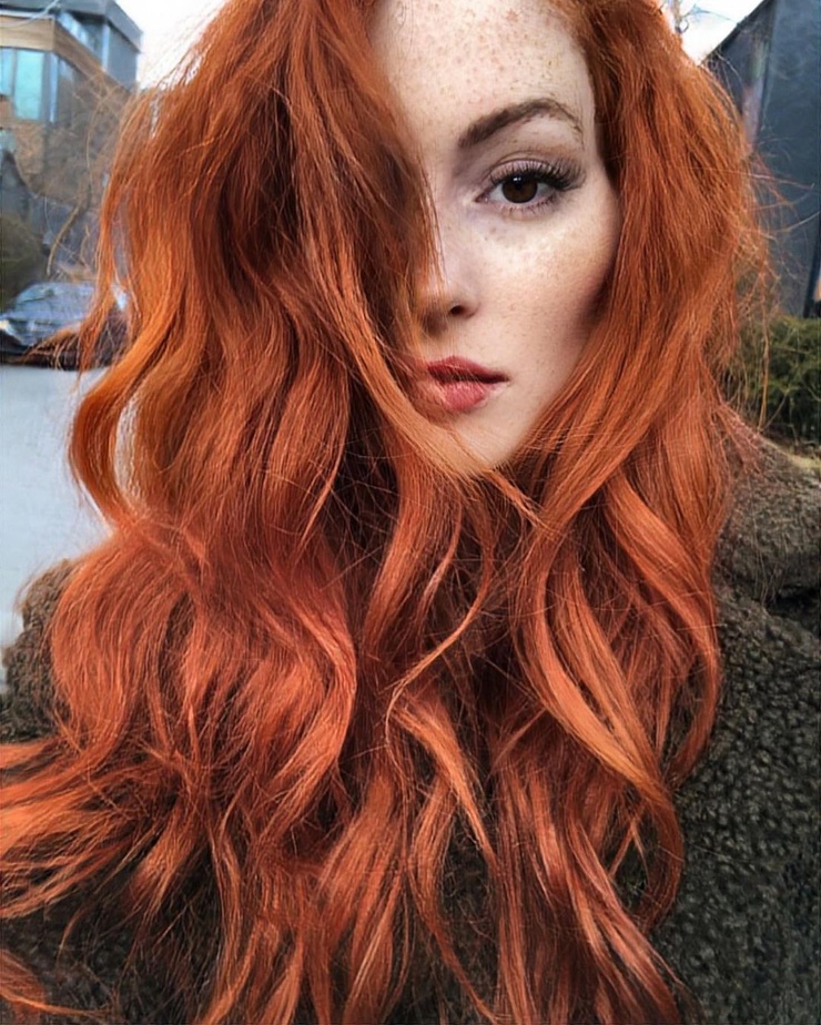 Nicole Simone