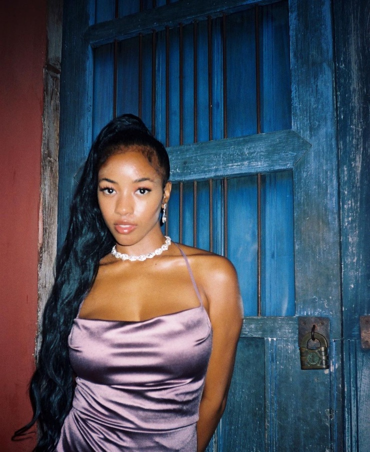 Joi Liaye