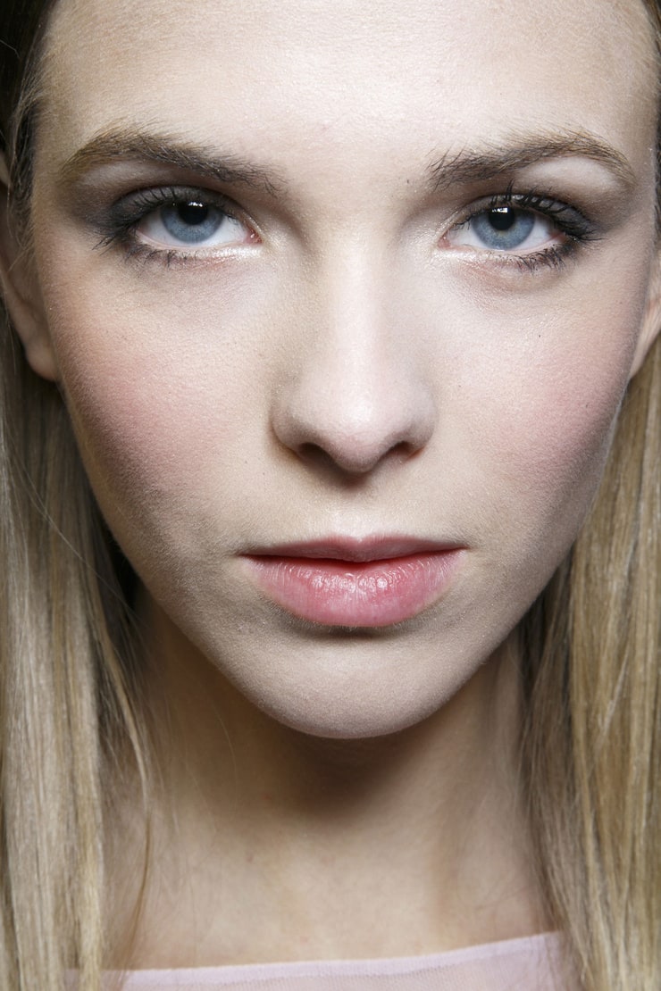 VIKTORIA KVALSVIK VIKTORIA KVALSVIK