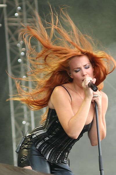Simone Simons Simone Simons
