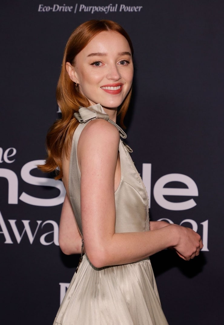 Phoebe Dynevor