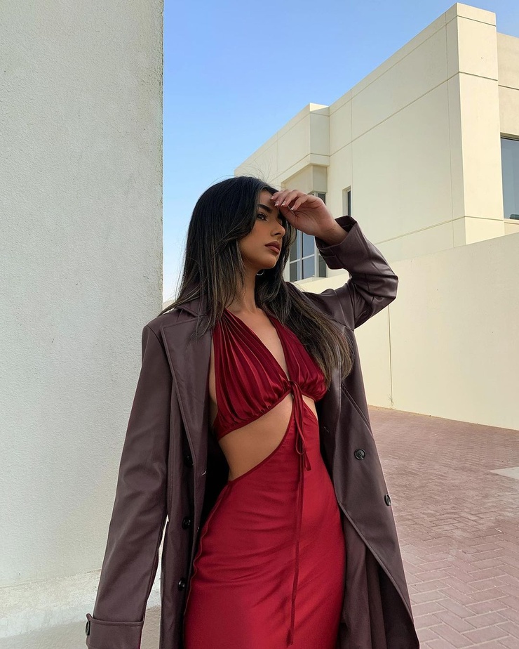 Iffat Marashi