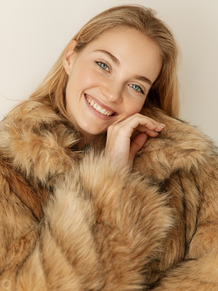Carlota Fernandez Carlota Fernandez