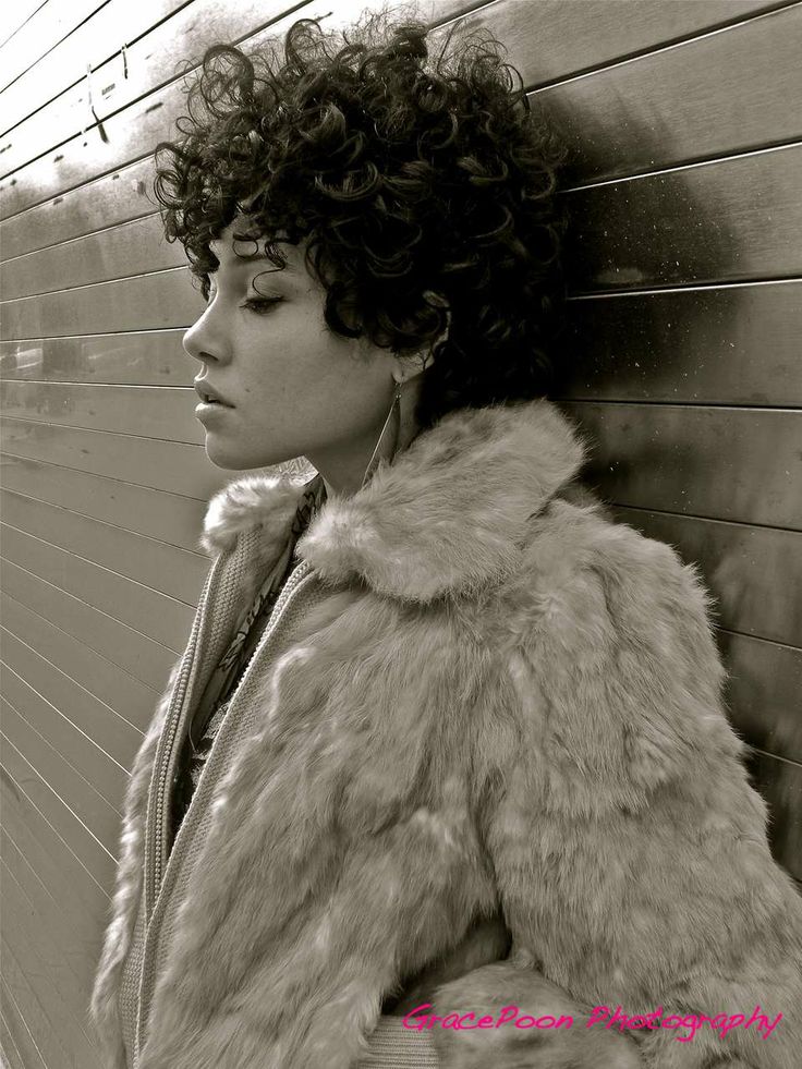 Sophia Urista
