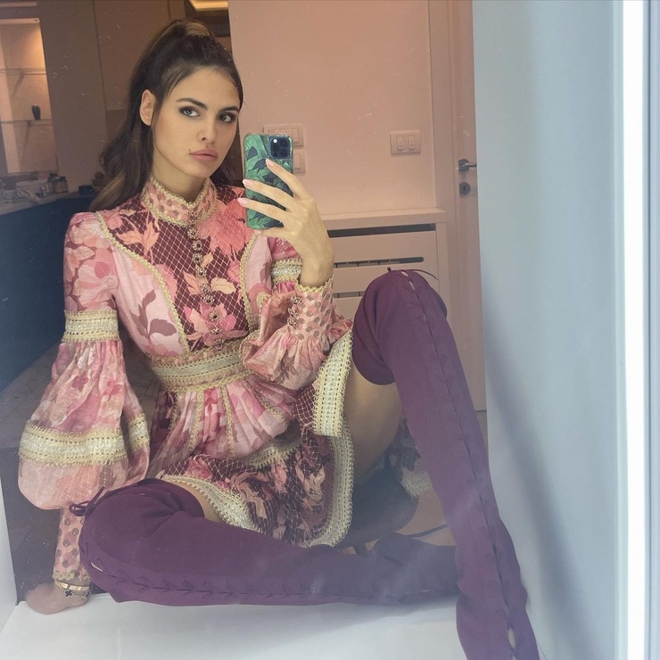 Bojana Krsmanovic Bojana Krsmanovic