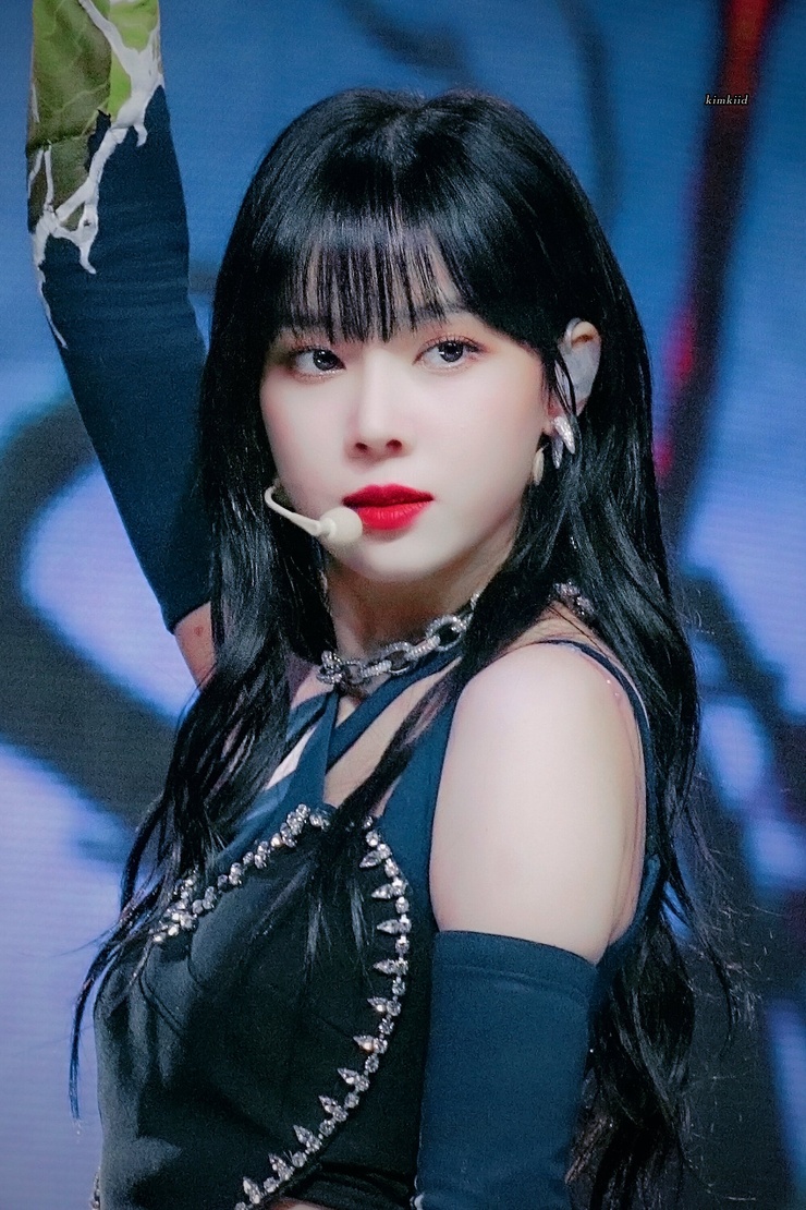 Min-Jeong Kim
