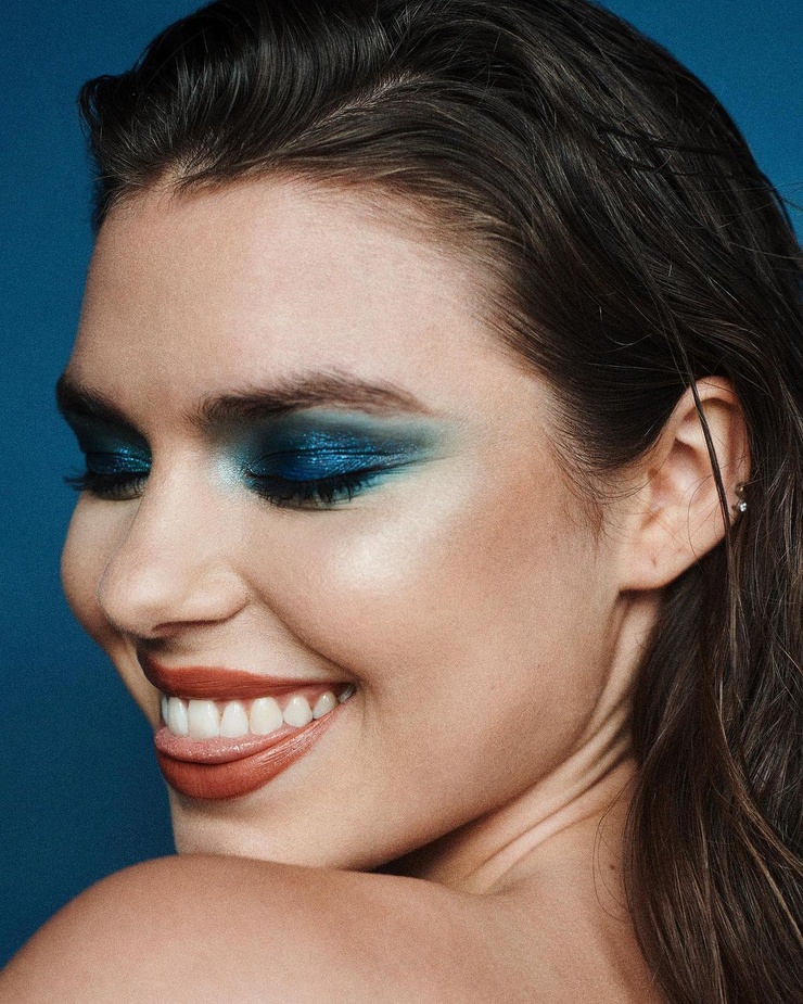 Lauren Searle