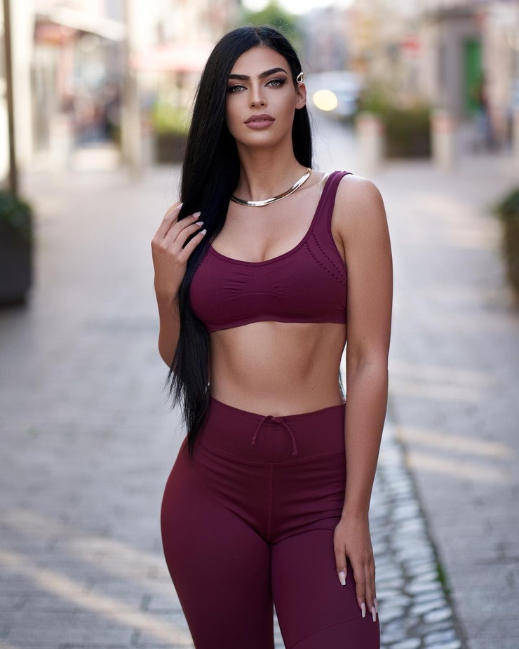 Jacqueline Neubauer Jacqueline Neubauer