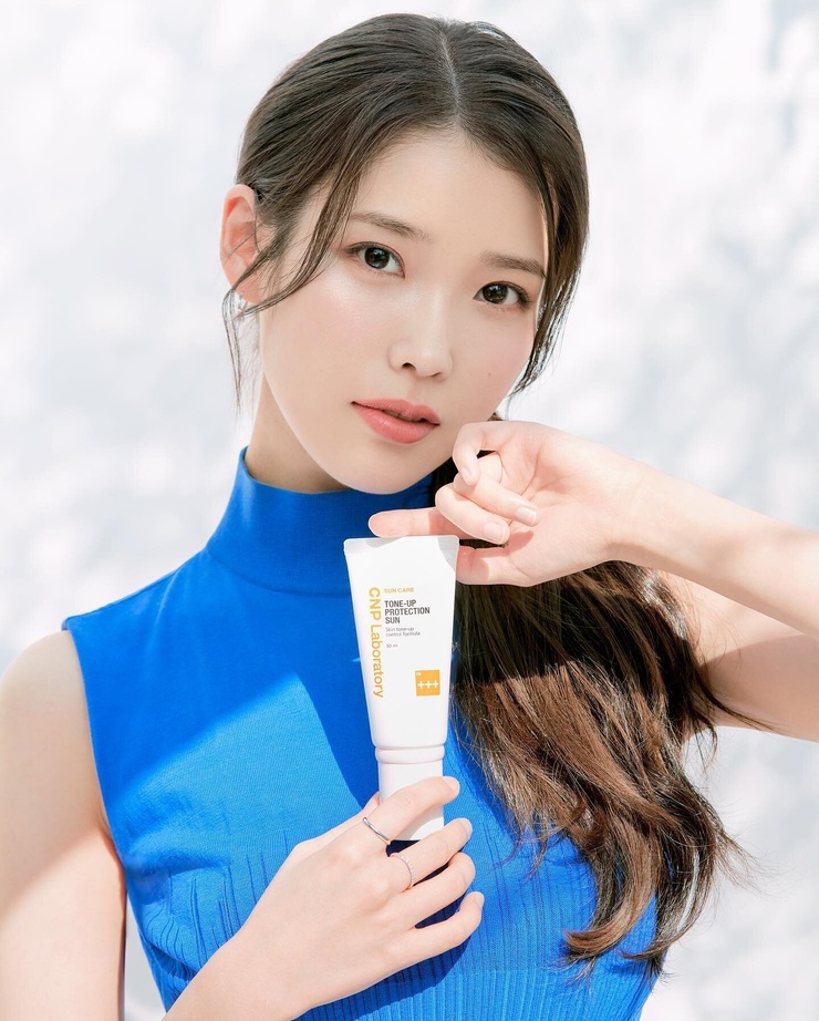 IU IU
