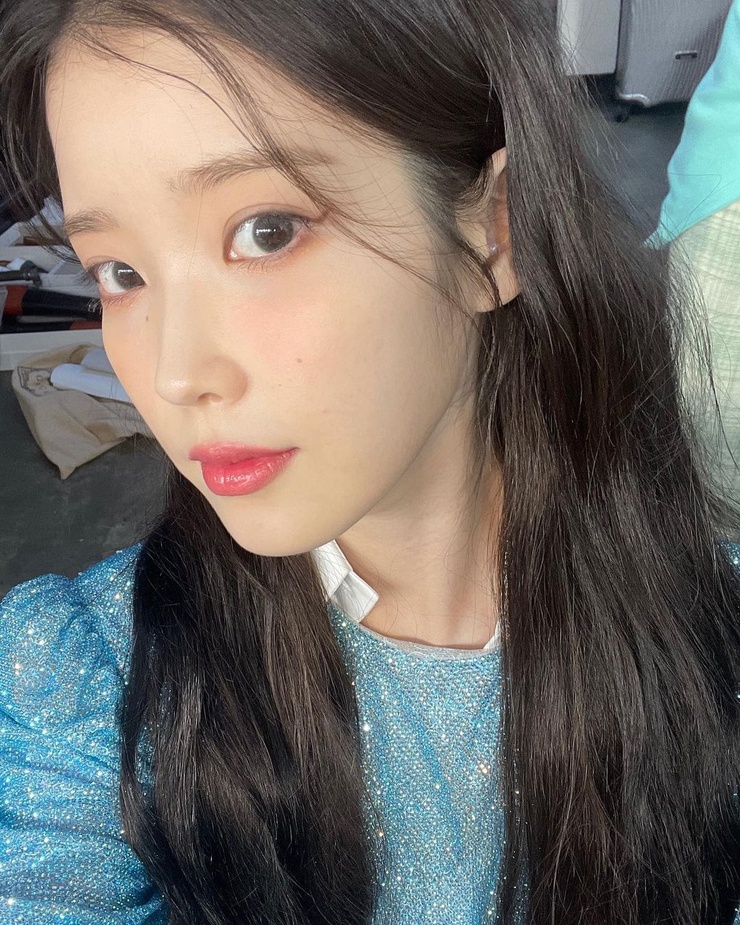 IU IU