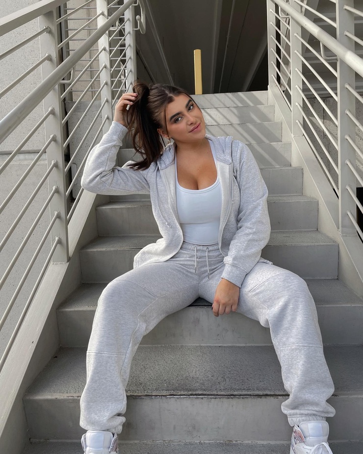 Kalani Hilliker